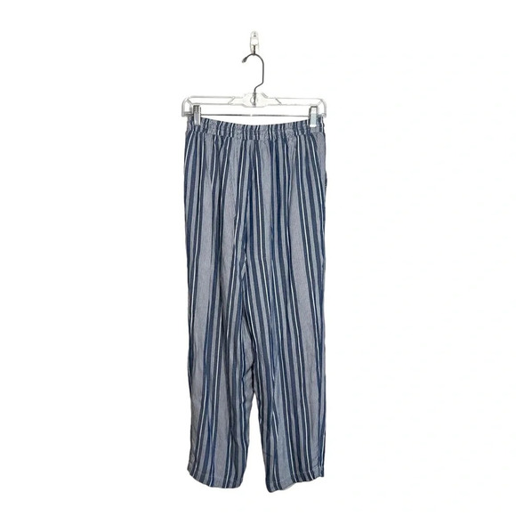 American Eagle Blue & White Striped High Rise Casual Crop Pants Medium Women’s - Picture 6 of 12